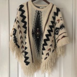 NWT Francesca’s Aztec Poncho